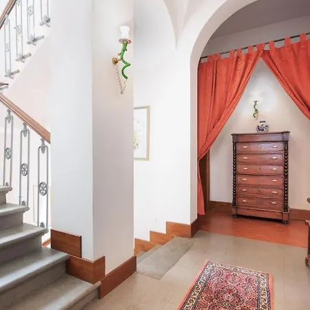 Licia 12 Villa Chiusi